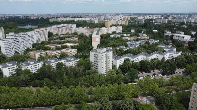 Ilioara, zona Camil Ressu, Parcul IOR, Sector 3, Bucuresti.